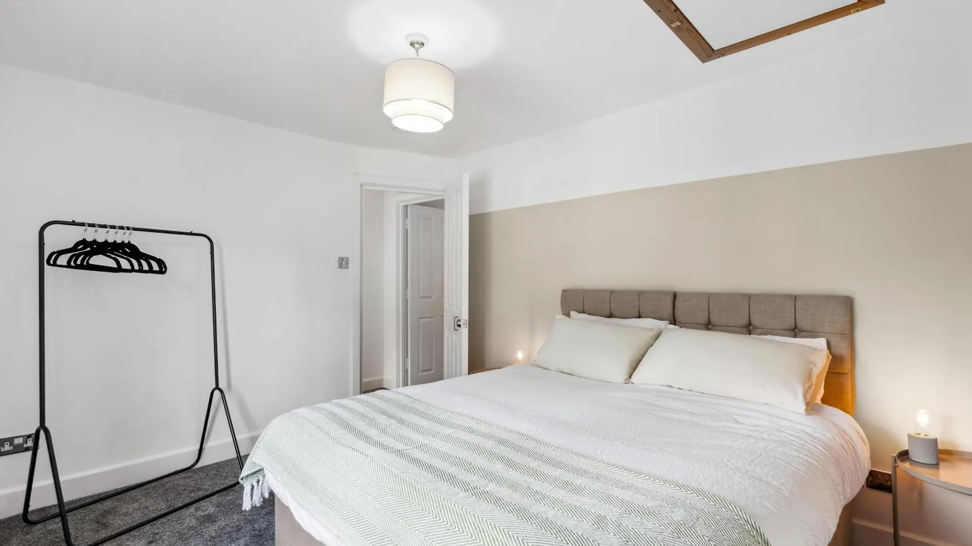 度假居 Hosted By Agf Property - Free Parking - Perfect For Large Groups And Long Stays - Free Parking For One Vehicle 布赖顿 英国